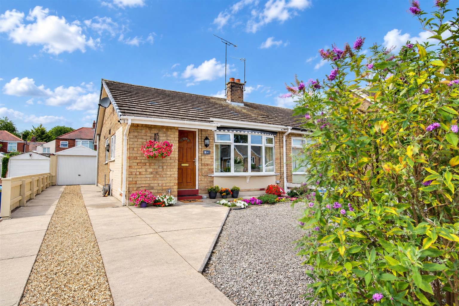 2 bed property in Ellerker Rise, Willerby